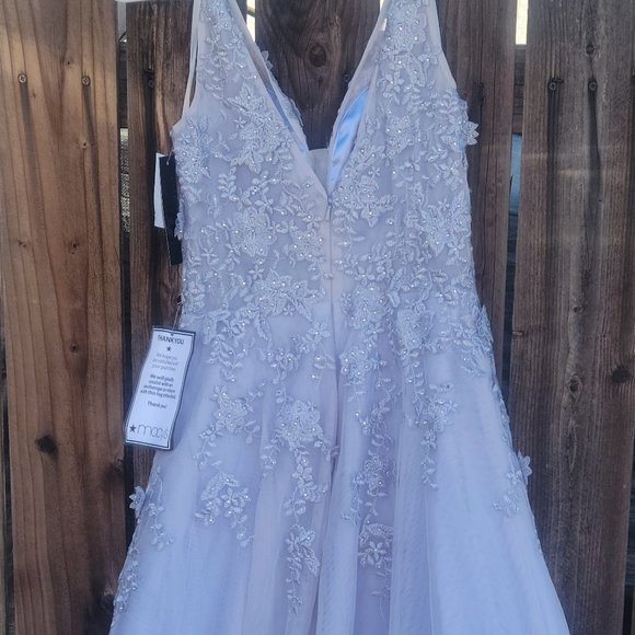 Xscape lace ball gown - Picture 8 of 13